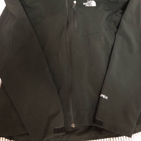 North Face Light Jacket - Picture 2 of 3